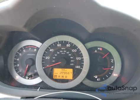 2011 Toyota Rav4 z USA, uszkodzony, nr VIN 2T3BF4DV8BW117277